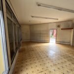 １階の貸店舗部分 (内装)